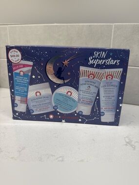 First Aid Beauty Skin Superstars Set - Navy Blue